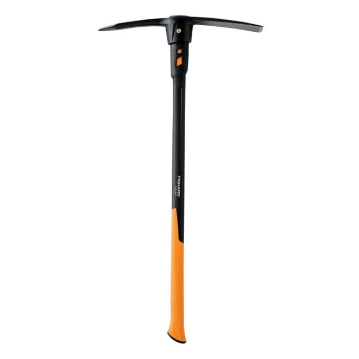 Fiskars 7 16' Chain Drive Extendable Pole Saw & Pruner