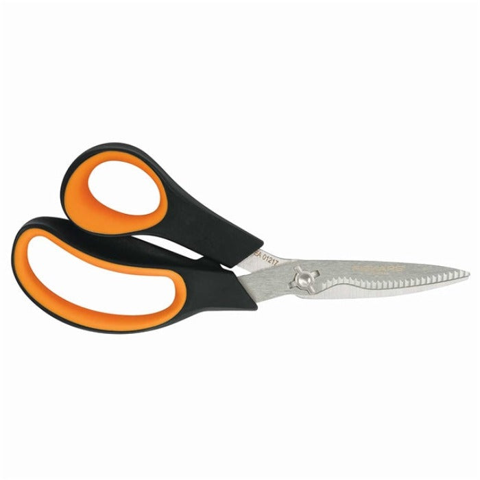 Fiskars Herb & Veggie Shears: Stainless steel blades, orange & black handles, for easy herb and vegetable trimming.
